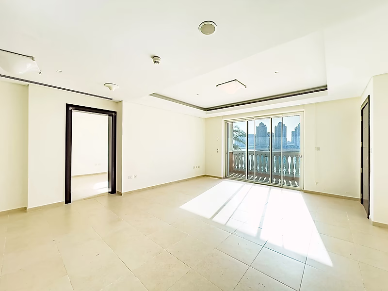 BEACHFRONT 1 BED CHALET | UTILITIES INCLUDED - Photo 2