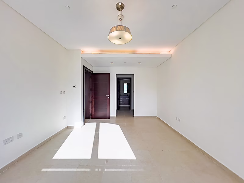 BEACHFRONT 1 BED CHALET | UTILITIES INCLUDED - Photo 9