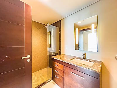 شاليه 1 غرفة نوم على الواجهة البحرية | تشمل المرافق