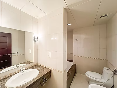 BUSINESS POTENTIAL | SPACIOUS 2 BEDROOM | PORTO ARABIA