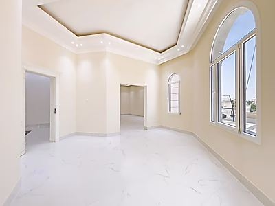 للبيع فيلا 8 غرف نوم جديدة في حزم المرخية