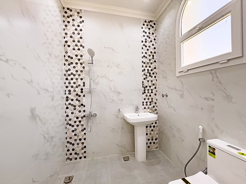 للبيع فيلا 8 غرف نوم جديدة في حزم المرخية - Photo 19