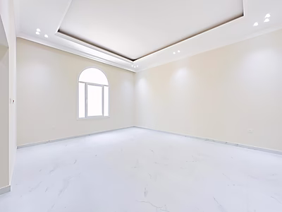 للبيع فيلا 8 غرف نوم جديدة في حزم المرخية