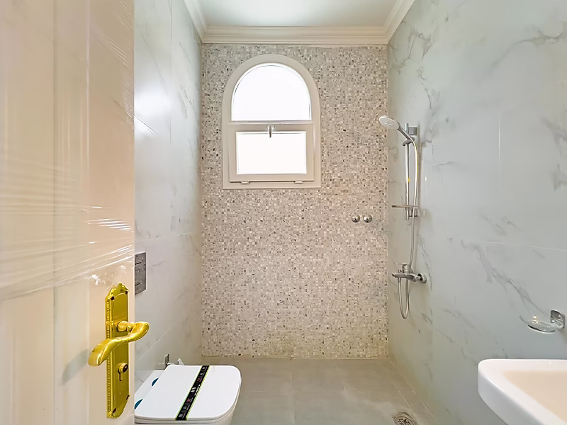 للبيع فيلا 8 غرف نوم جديدة في حزم المرخية - Photo 27