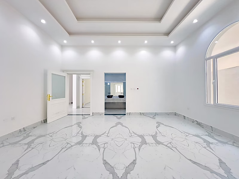 للبيع فيلا 8 غرف نوم جديدة في حزم المرخية - Photo 31