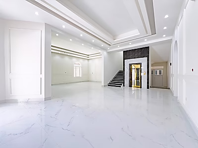 للبيع فيلا 8 غرف نوم جديدة في حزم المرخية