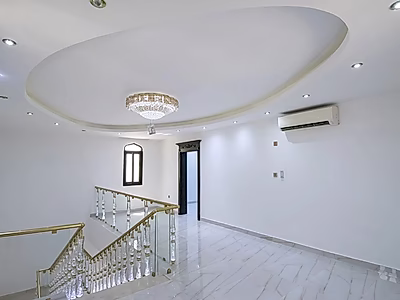 للبيع فيلا 6+خادمة في حزم المرخية