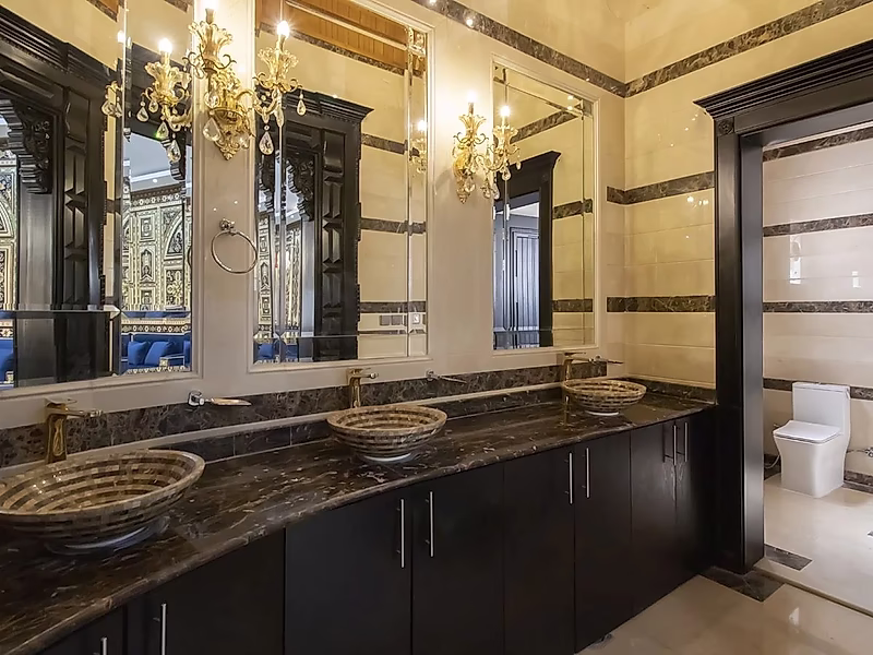 للبيع فيلا 6+خادمة في حزم المرخية - Photo 8