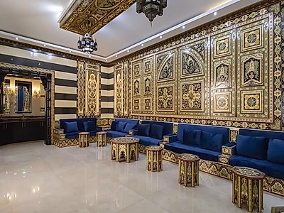 للبيع فيلا 6+خادمة في حزم المرخية