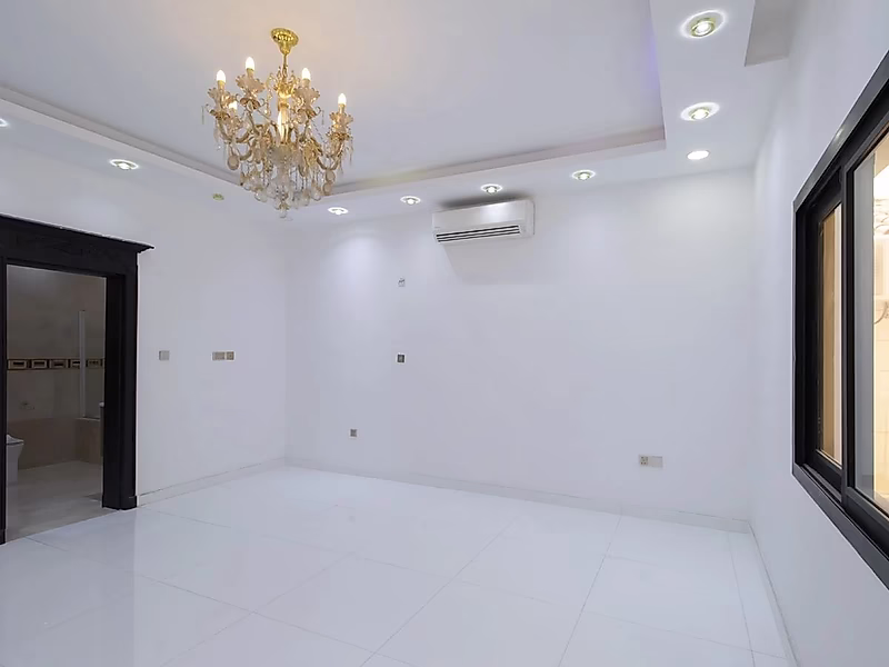 للبيع فيلا 6+خادمة في حزم المرخية - Photo 17