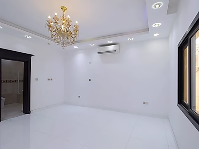 للبيع فيلا 6+خادمة في حزم المرخية