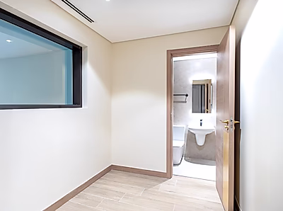 LUXURY BEACHFRONT TOWNHOUSE | BRAND NEW 2BR+MAID IN LUSAIL