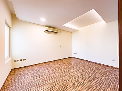 Luxurious Lagoon: Semi-Furnished 5-Bedroom Villa.