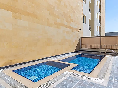 فرصة استثمارية استثنائية - حمام سباحة خاص