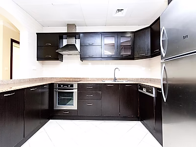 AMAZING DEAL! SPACIOUS 1-BR APARTMENT | PORTO