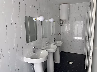 مستودع للإيجار بركة العوامر