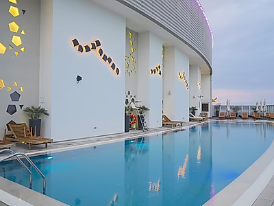 FULLY FURNISHED JUNIOR STUDIO IN WEST BAY | BILLS INCLUDED