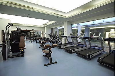 شَقَّة مُفْرَشَة كَامِلًا غُرْفَتَيْ نَوْم فِي أُم غُوَيْلِينَة