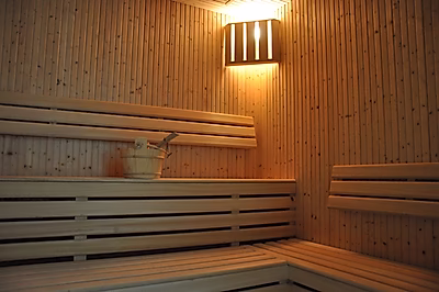 شَقَّة مُفْرَشَة كَامِلًا غُرْفَتَيْ نَوْم فِي أُم غُوَيْلِينَة