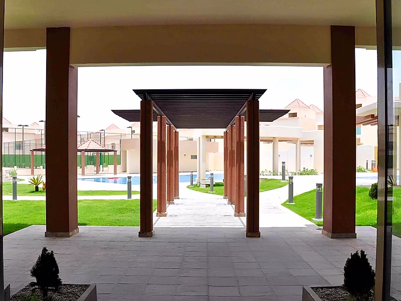 FURNISHED 4BR + MAID VILLA IN ABU SIDRA - Photo 4