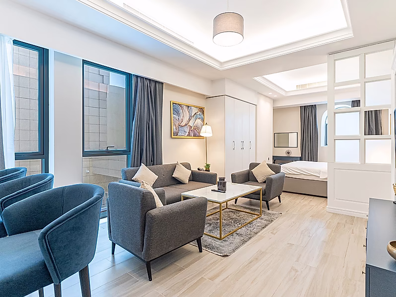 FOR SALE: COZY FURNISHED STUDIO | DOHA - Photo 1