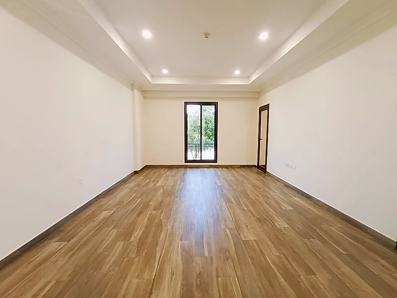 Spacious 1 bed semi furnished apartment with a beautiful terrace in Lusail - Photo 1