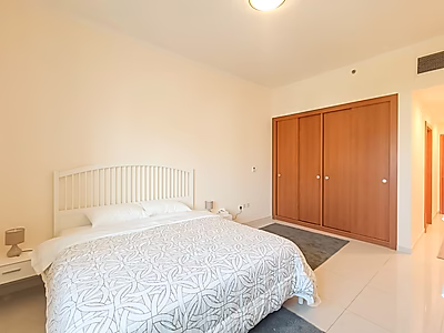 استثمر الآن! | شقة مفروشة مكونة من غرفتي نوم | إمكانية الوصول إلى الشاطئ