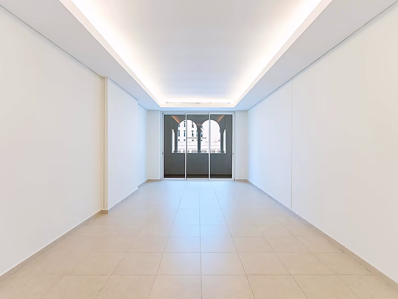 SPACIOUS 1BR SEMI FURNISHED APT. | THE PEARL - Photo 1