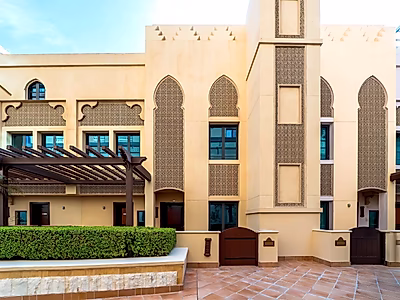 تاونهاوس عصري | 4 غرف و صالة