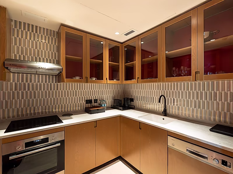 5 STAR HOTEL  | DELUXE 1 BEDROOM | WEST BAY - Photo 5