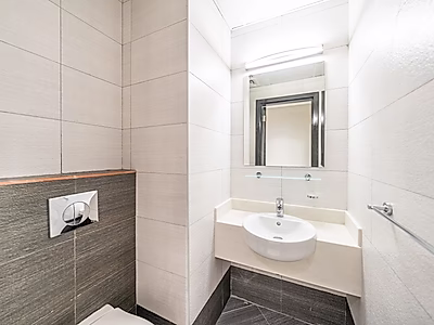 GREAT HOME -  GREAT INVESTMENT IN FOX HILLS!