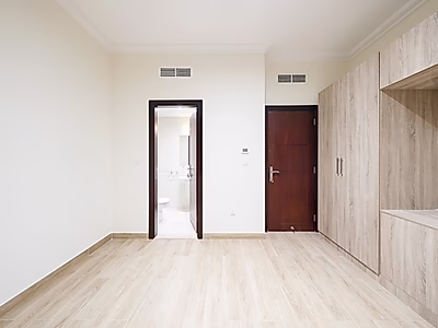 INVESTMENT POTENTIAL | HUGE 2BR | FOX HILLS