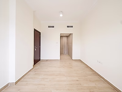 INVESTMENT POTENTIAL | HUGE 2BR | FOX HILLS