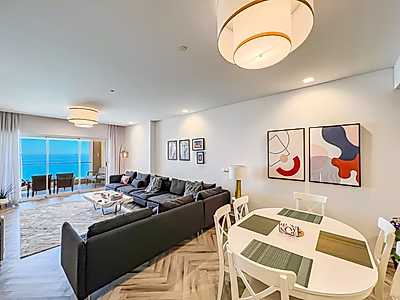 عائد استثمار مضمون | شقة مفروشة بها غرفتان + غرفة خادمة | بيرل