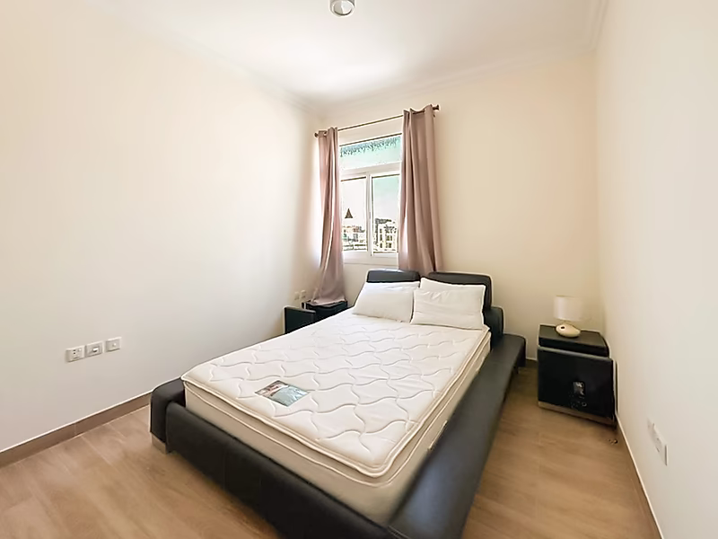 WITH TITLE DEED | RENTED 1 BEDROOM | FOX HILLS - Photo 3