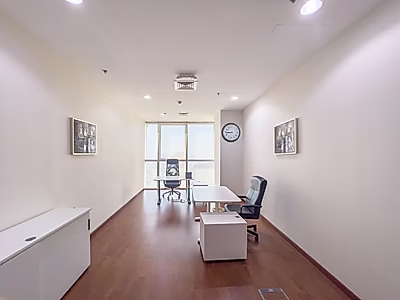Prime 24 SQM Office on West Bay