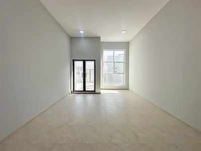 مستودع جديد بمساحة 1000 متر مربع في بركة العوامر