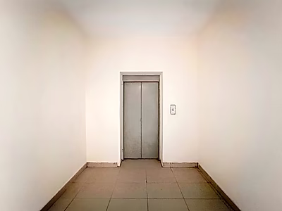 عرض استثنائي لسكن عمال - 88 غرفة في منطقة صناعية رئيسية