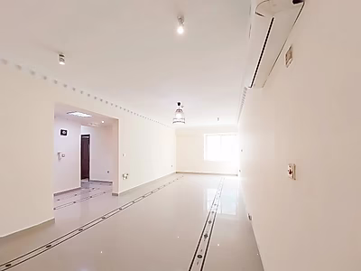 شقة 3 غرف نوم غير مفروشة للإيجار