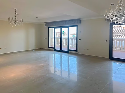 Hot Deal 2-Bedroom Apartment in Porto Arabia - With title Deed