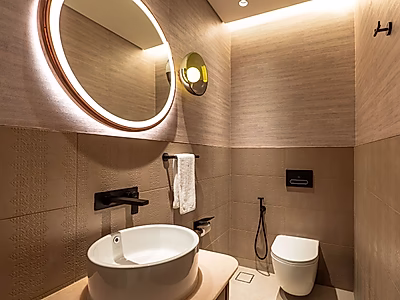 5 STAR | DELUXE 1 BEDROOM | WEST BAY