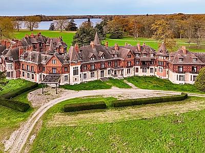 Historic Château d'Armainvilliers by Rothschild | €180M Luxury Estate