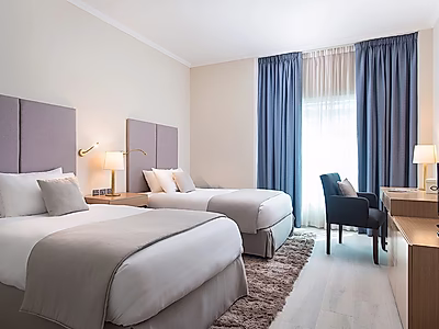 Fully furnished Serviced 3 Bedroom Apt In West Bay