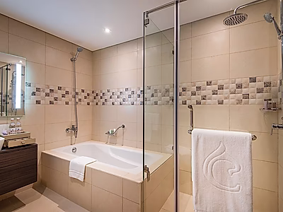 Fully furnished Serviced 3 Bedroom Apt In West Bay