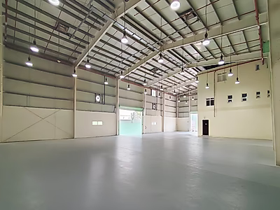 أفضل صفقة | موقع متميز | المنطقة الصناعية الجديدة | مصنع للبيع