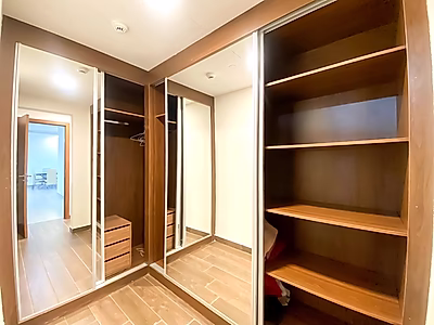 شقة رائعة من غرفتين للبيع في لوسيل