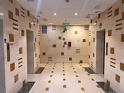 مكتب مفروش بالكامل بمساحة 12 متر مربع | الكورنيش