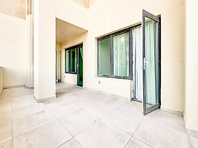 STUNNING REFINED 2-BEDROOM APARTMENT | PORTO