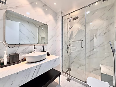 STUNNING REFINED 2-BEDROOM APARTMENT | PORTO