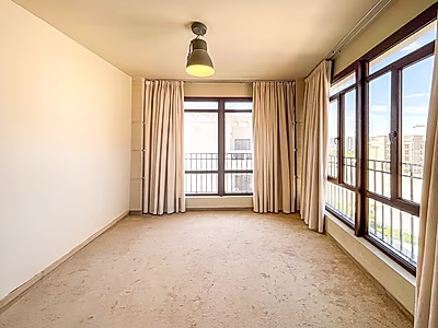 AMAZING DEAL | FURNISHED 1-BEDROOM SWITCHED IN 2BHK APARTMENT FOR SALE